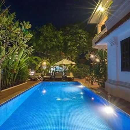 Ravoeun Angkor Boutique Hotel Siem Reap Bagian luar foto