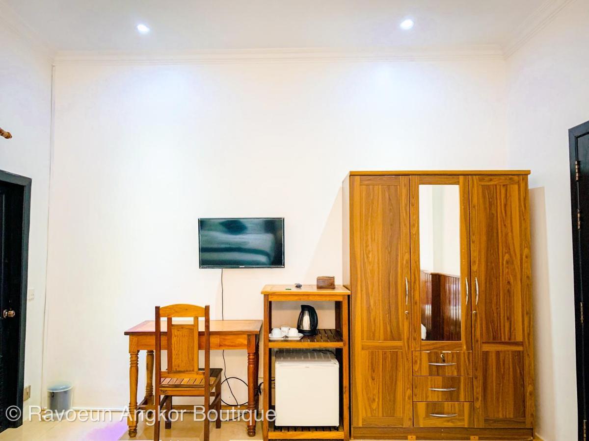 Ravoeun Angkor Boutique Hotel Siem Reap Bagian luar foto