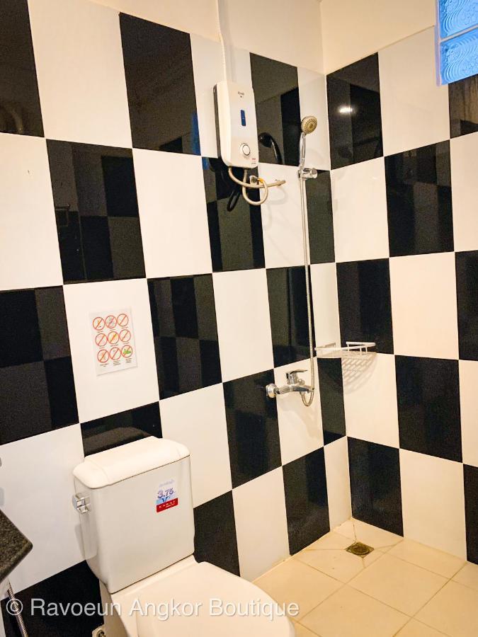 Ravoeun Angkor Boutique Hotel Siem Reap Bagian luar foto