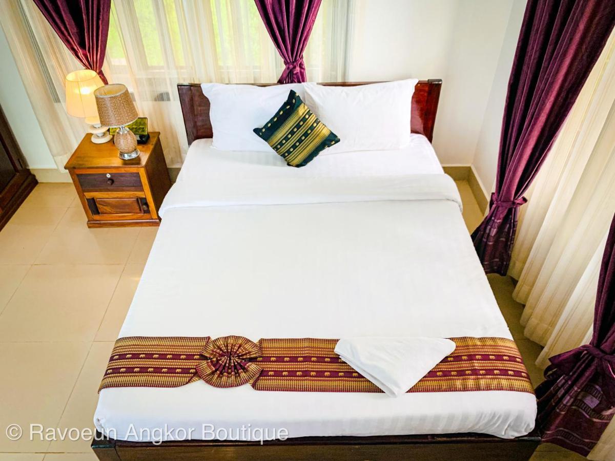 Ravoeun Angkor Boutique Hotel Siem Reap Bagian luar foto