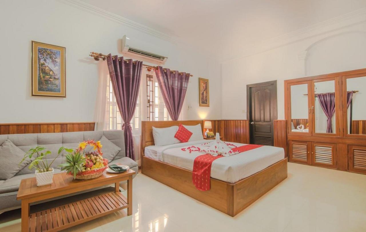 Ravoeun Angkor Boutique Hotel Siem Reap Bagian luar foto