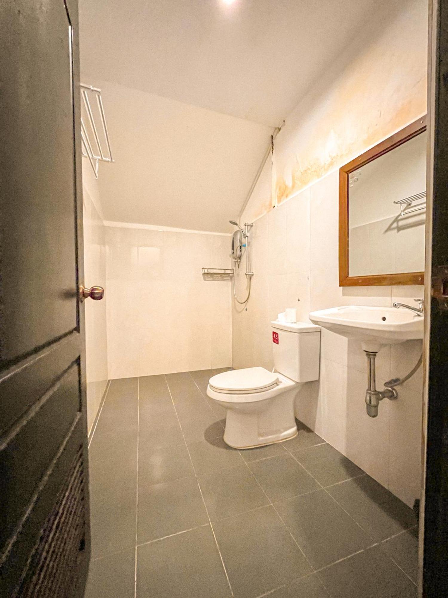 Ravoeun Angkor Boutique Hotel Siem Reap Bagian luar foto
